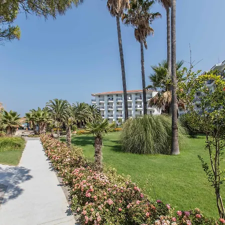 Курортный комплекс Atlantique Club Кушадасы